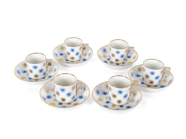 6 Tassen mit Untertassen