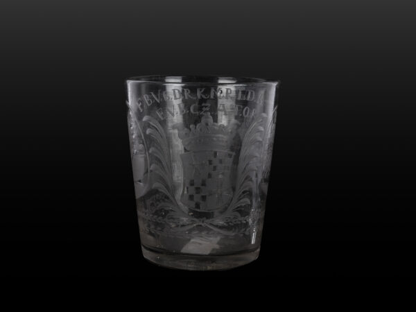 Wappenbecher für den Ordensritter