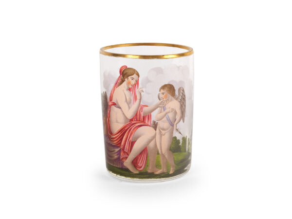 Becher mit Venus und Amor