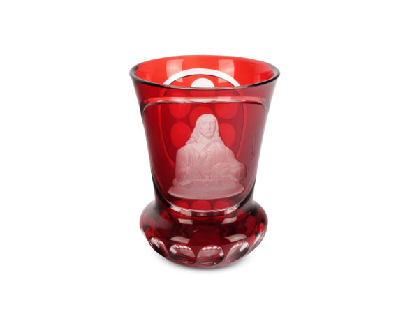 Sockelbecher mit segnendem Christus