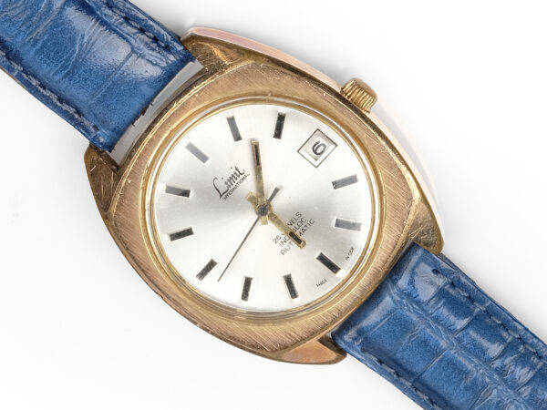 Herrenarmbanduhr mit Datumsanzeige